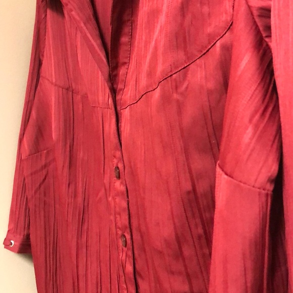 Blouse - Picture 9 of 9